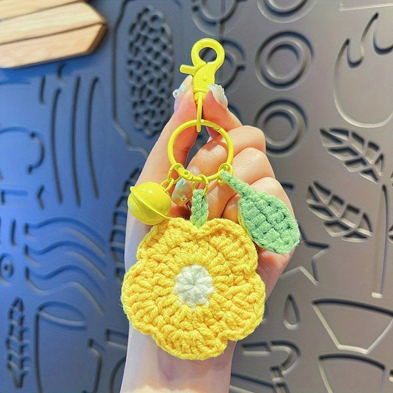 Charming Plush Flower Keychain - Soft Yarn Crocheted Cartoon Design with Pink & Green Accents, Ideal for Couples' Bags & Christmas Birthday Gifts, Cute Keychain