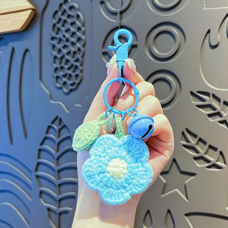 Charming Plush Flower Keychain - Soft Yarn Crocheted Cartoon Design with Pink & Green Accents, Ideal for Couples' Bags & Christmas Birthday Gifts, Cute Keychain